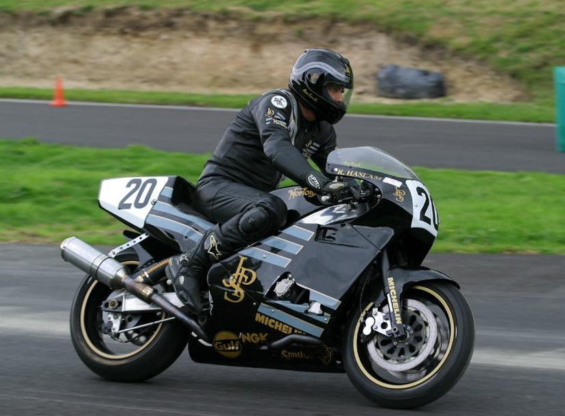 Norton RC 588